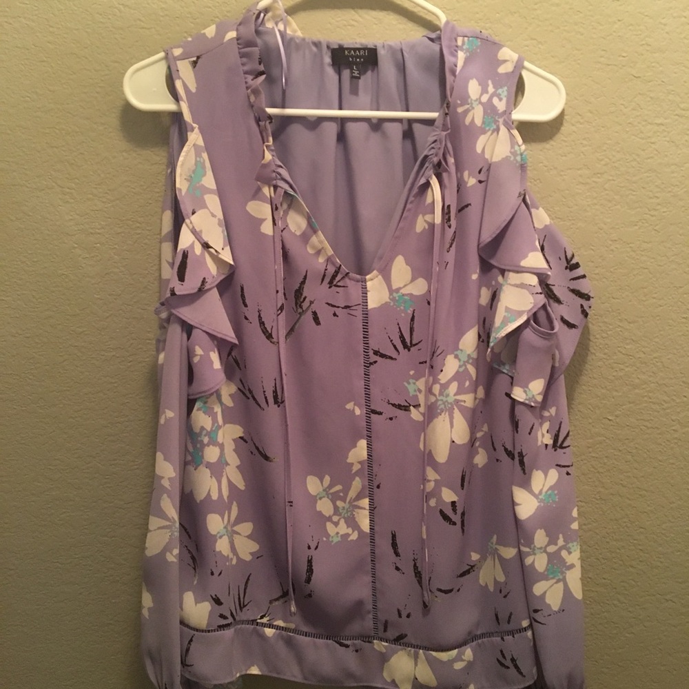 Beautiful lined top with cutout on shoulders